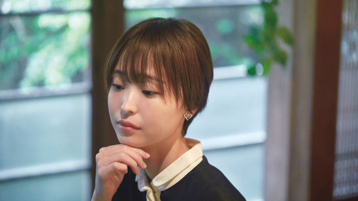 渡邊渚の初エッセイ、Audible版配信スタート 全編を本人が朗読「自信をもってこの本を読みます」【透明を満たす】