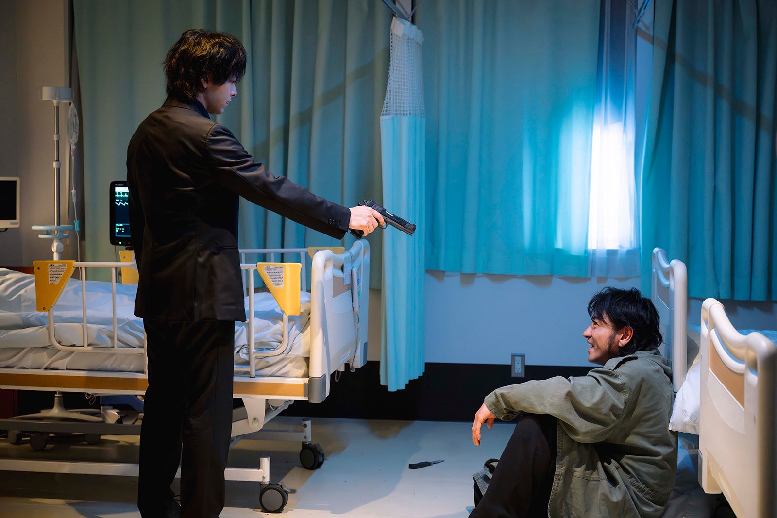 中村倫也「DOPE 麻薬取締部特捜課」第5話（C）TBS