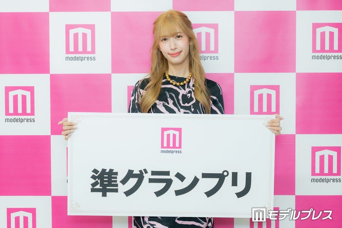 ARISA(C)モデルプレス