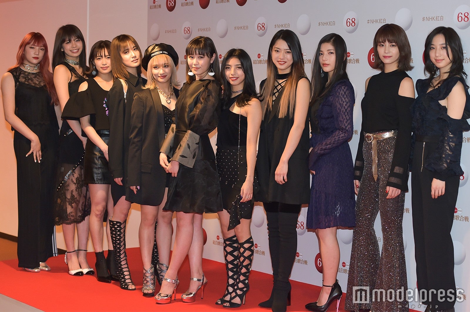 E-girls （C）モデルプレス