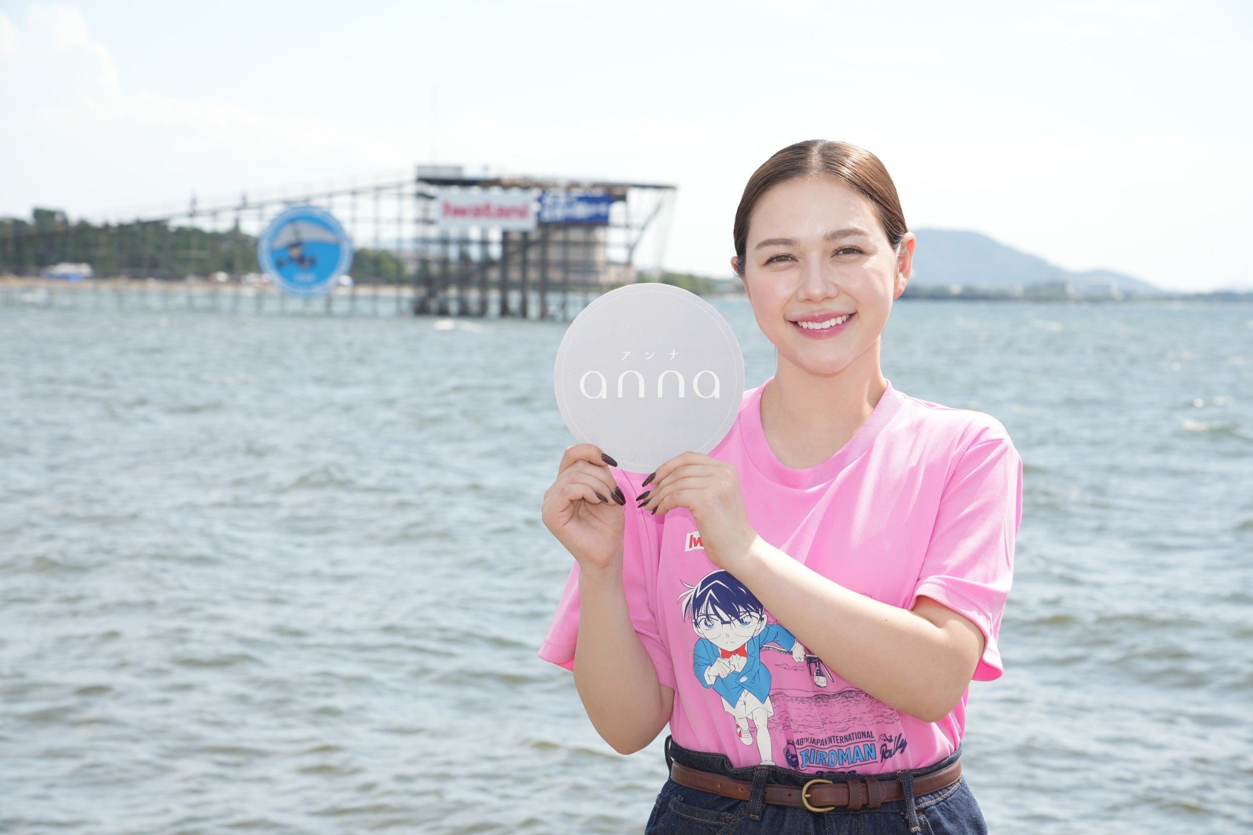 村重杏奈が家族でリムジンパーティー!? お母さんが大号泣したサプライズプレゼントとは