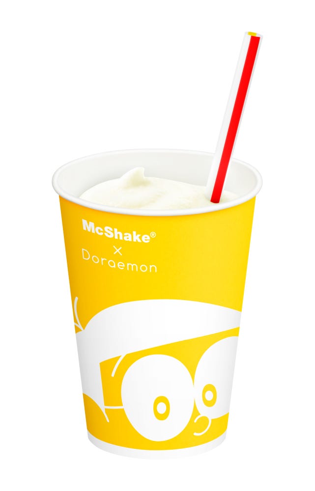 マックシェイク ヨーグル“ド”(ヨーグルト味)(C)藤子プロ・小学館・テレビ朝日・シンエイ・ADK
