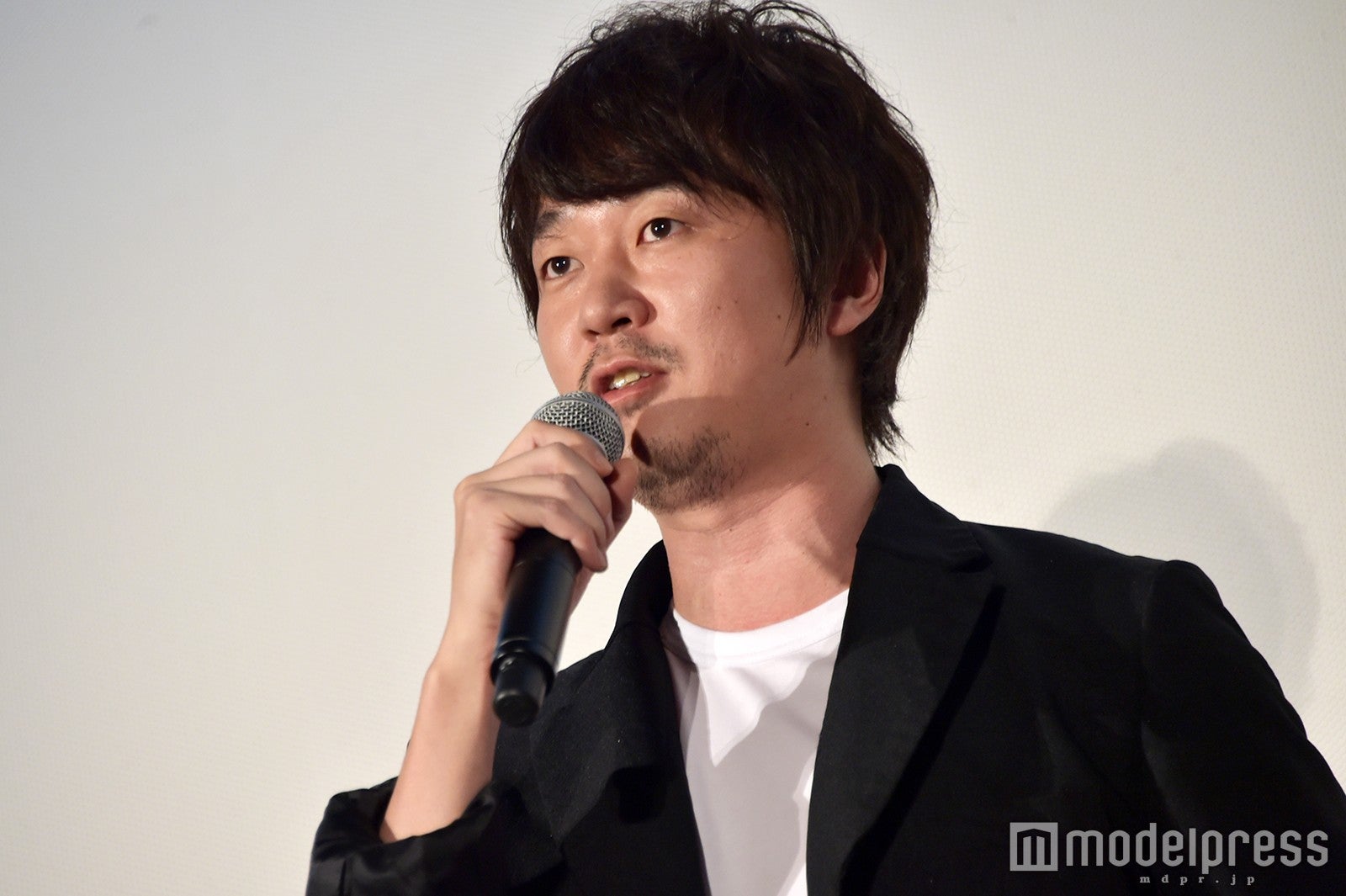 ムロツヨシ 新井浩文へのメッセージを投稿か モデルプレス ムロツヨシ 新井浩文へのメッセージを投稿か モデルプレス