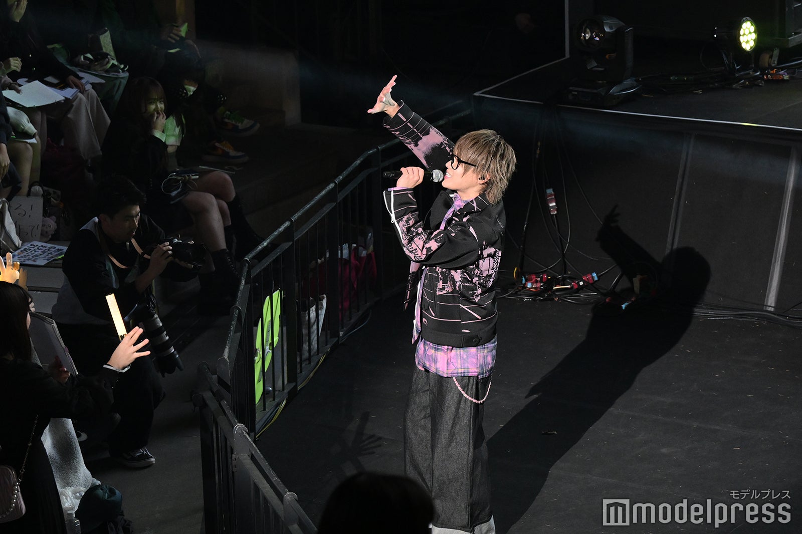 ☆イニ☆（C）モデルプレス