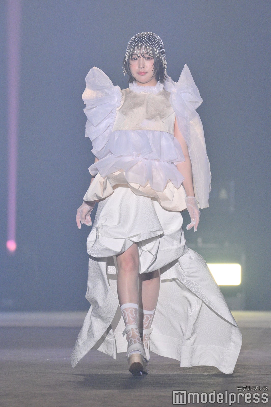 （C）モデルプレス