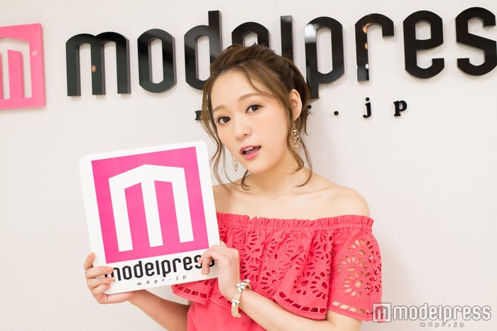 chay (C)モデルプレス