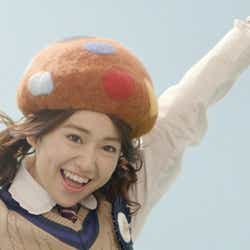 モデルプレス - AKB48大島・篠田・小嶋らがキュートなドコモダケに変身