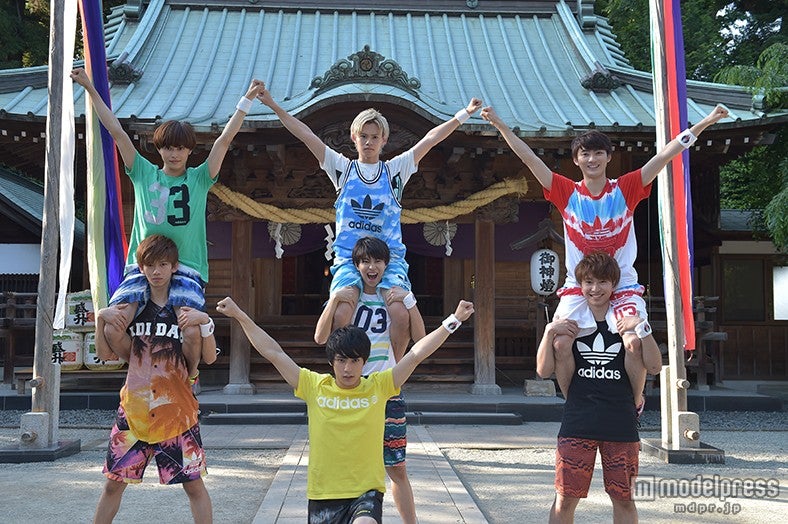 初主演映画「サイドライン」のワンシーン（C）2015 EXCELLENT FILMS