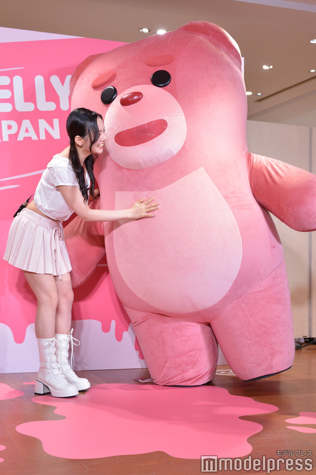 ベリゴムと感動の再会果たすマシロ（C）モデルプレス