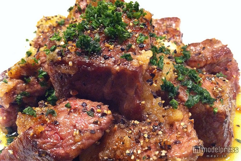 ステーキてっぺい × 六本木Buff