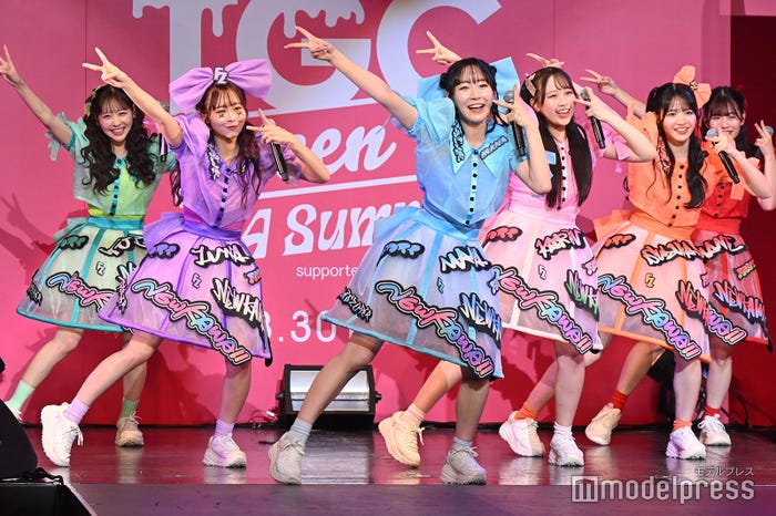 FRUITS ZIPPER(C)モデルプレス