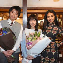 藤原竜也 ファンとハワイへ 野村周平からのお祝いメッセージも モデルプレス