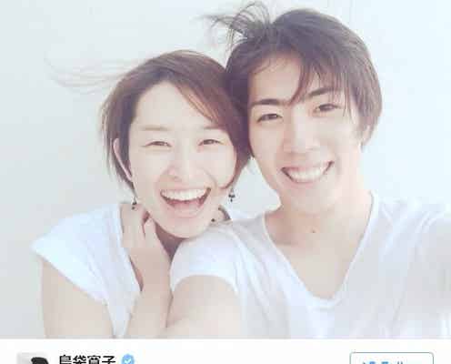 島袋寛子&早乙女友貴夫妻、爽やか2ショットが話題「素敵な笑顔」「お幸せに」