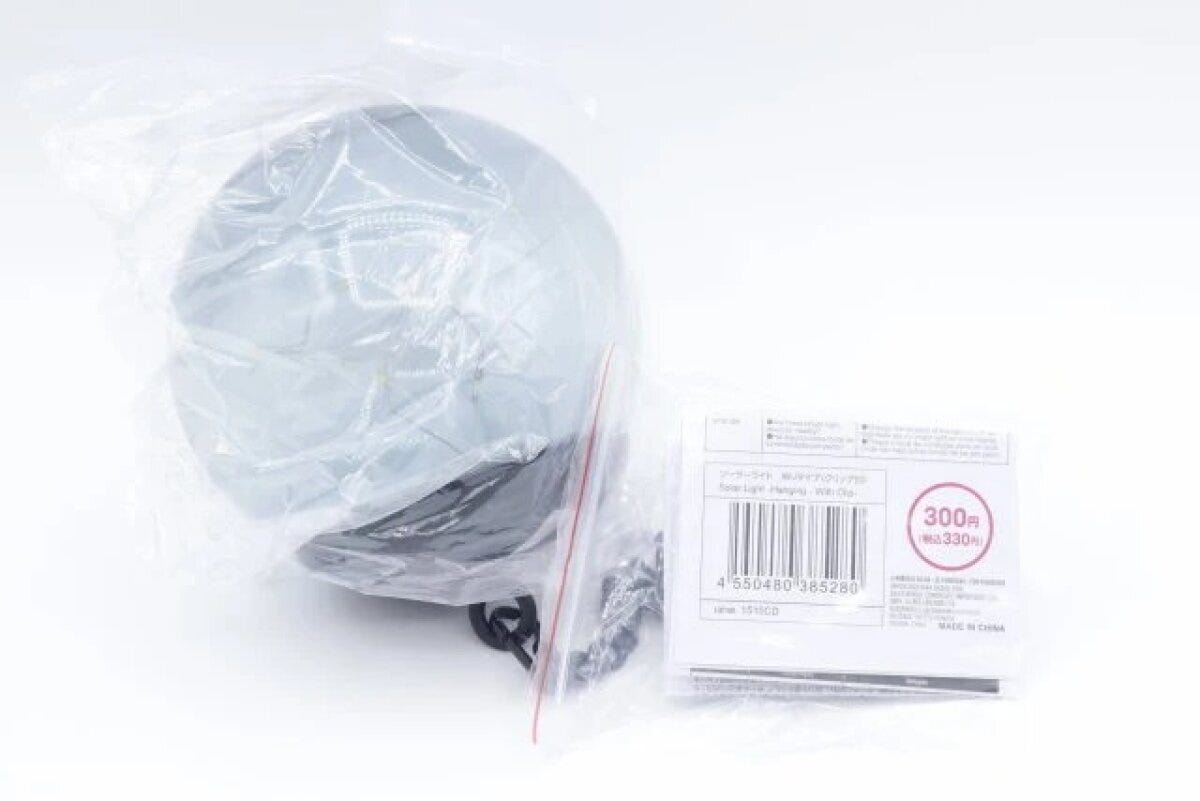 ダイソー　ソーラーライト　吊りタイプ（クリップ付）　パッケージ