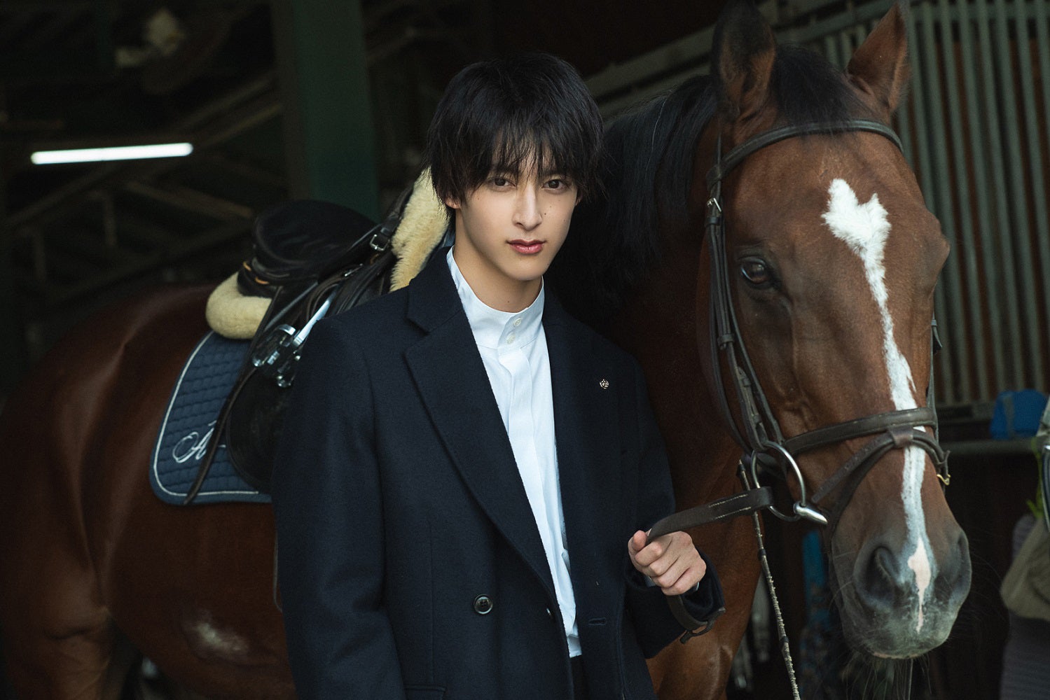 伊藤あさひカレンダー2020.04-2021.03（東京ニュース通信社刊）