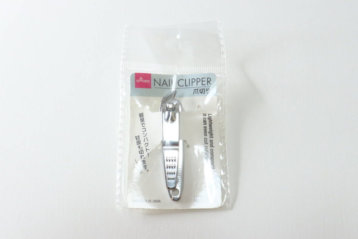 ダイソー 爪切り(E) ダイソーの爪切り(E)のパッケージ