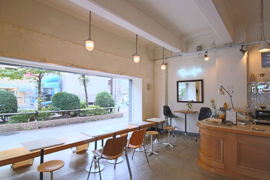 Bridge COFFEE & ICECREAM内観