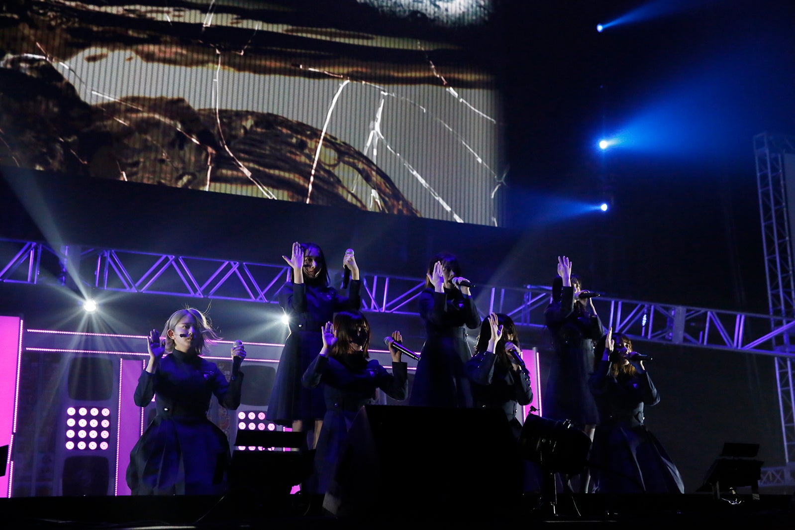 欅坂46（C）JUMP 50th Anniversary