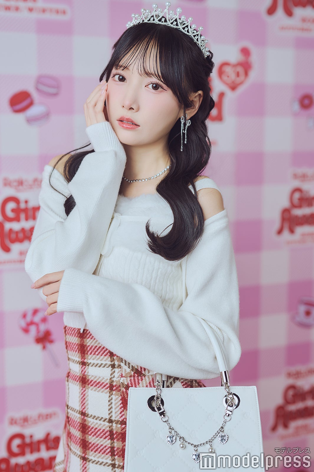 鈴木瞳美（C）モデルプレス