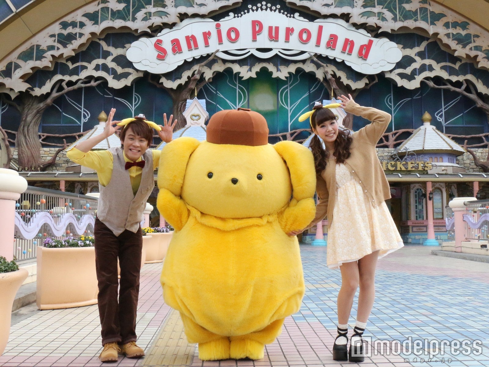 黄色×茶色のプリンコーデ（C）2016 SANRIO CO., LTD.