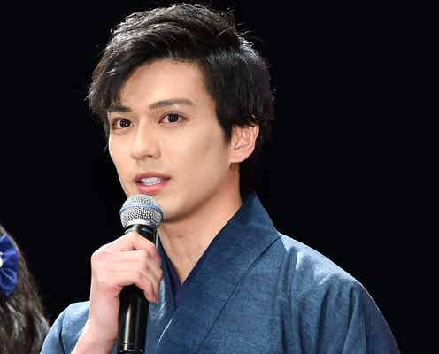 新田真剣佑の“ストイックすぎる”素顔 広瀬すず&野村周平らが暴露「扉開けて上裸で…」