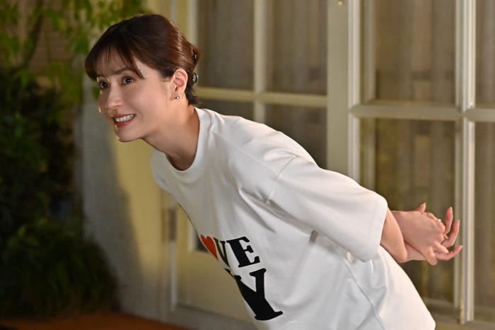 松本若菜「西園寺さんは家事をしない」第7話より(C)TBS