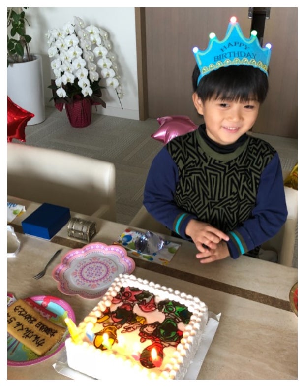 嬉しそうな勸玄くん／市川海老蔵オフィシャルブログ（Ameba）