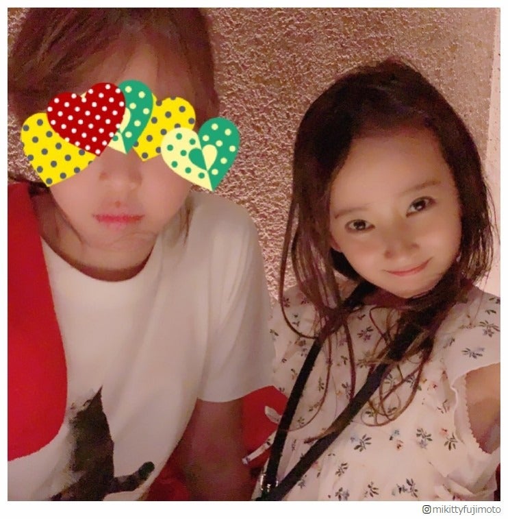 藤本美貴、“顔交換”した娘が「中居くんに似てる」と話題