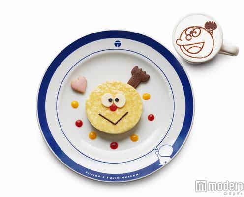 レアなネコ型ドラえもん&コロ助の甘い限定スイーツ登場