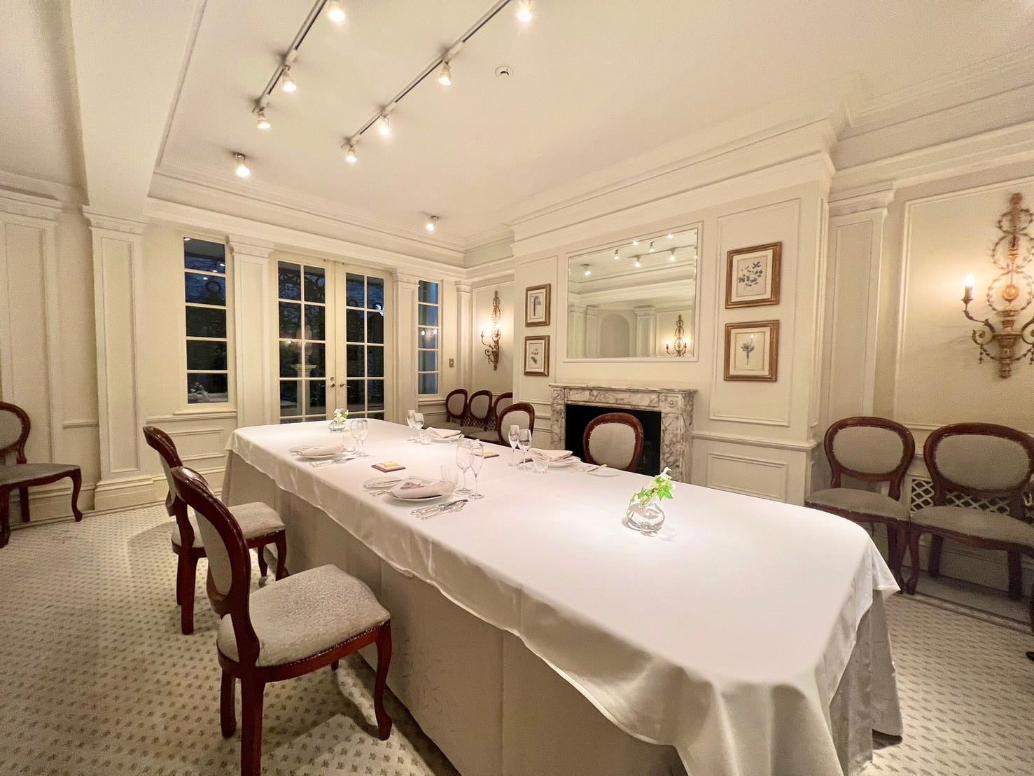 矢島尚也「デートに迷ったらココ！おすすめ旅館・グルメ・カフェをご紹介！」（提供写真）