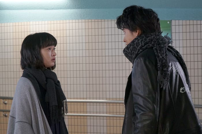 門脇麦、山崎賢人/「トドメの接吻」第5話より(C)日本テレビ