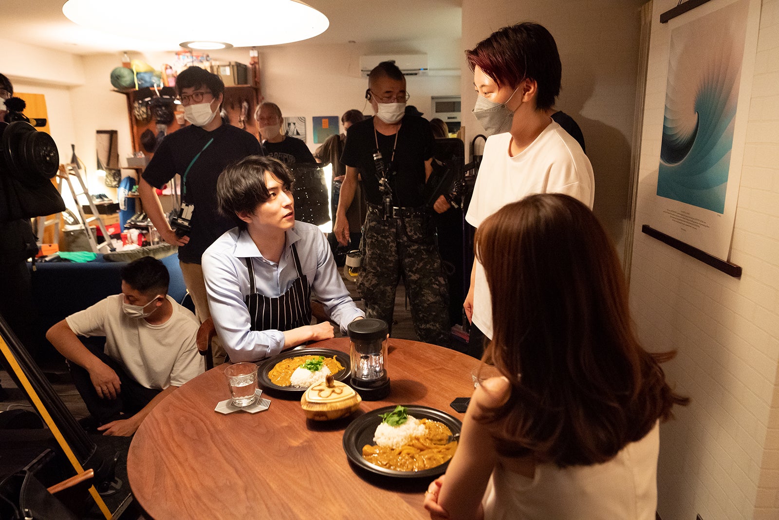 稲葉友／「ずっと独身でいるつもり？」オフショット （C）2021日活