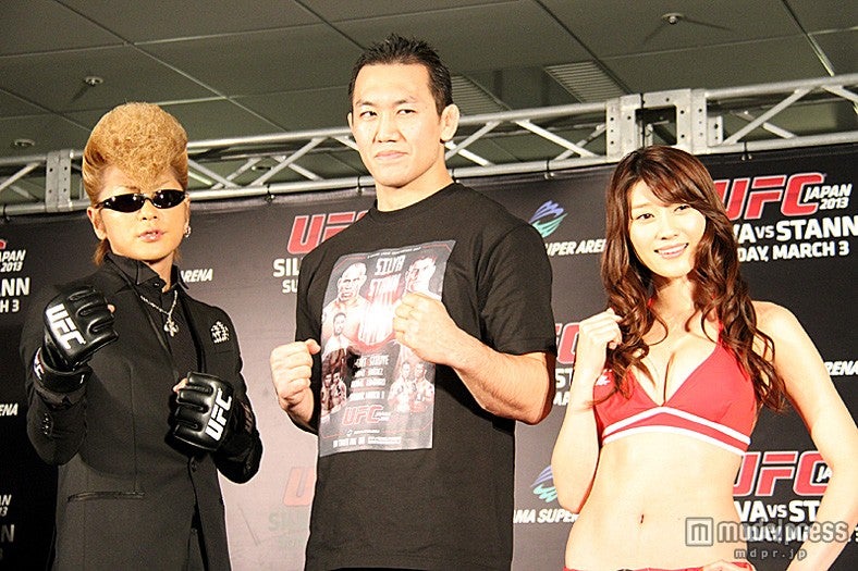 （左から）綾小路翔、岡見勇信、原幹恵