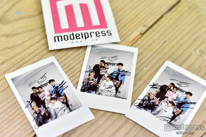 MYNAMEの皆さんから直筆サイン入りチェキプレゼント!