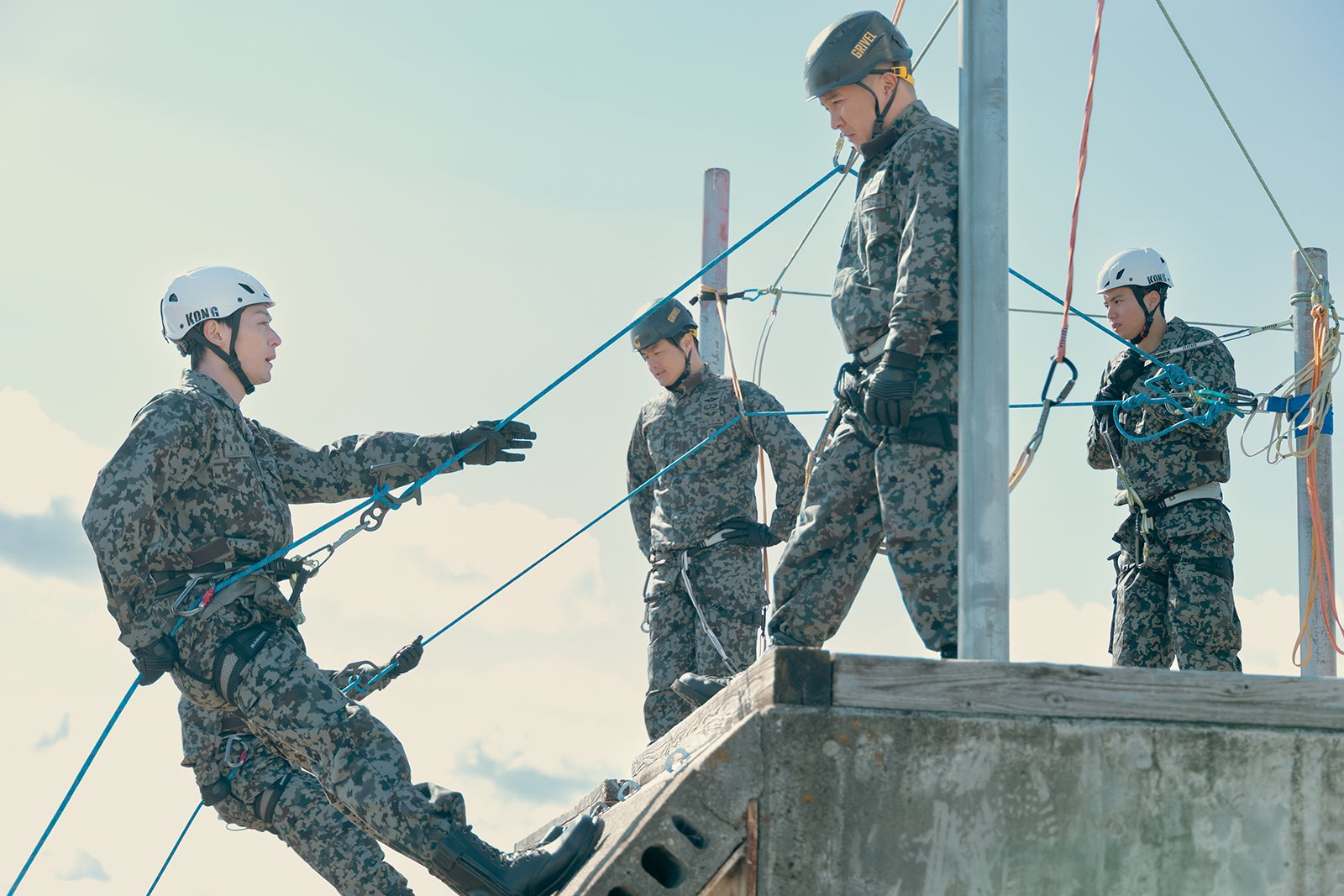 犬飼貴丈、濱田岳「PJ ～航空救難団～」第1話（C）テレビ朝日