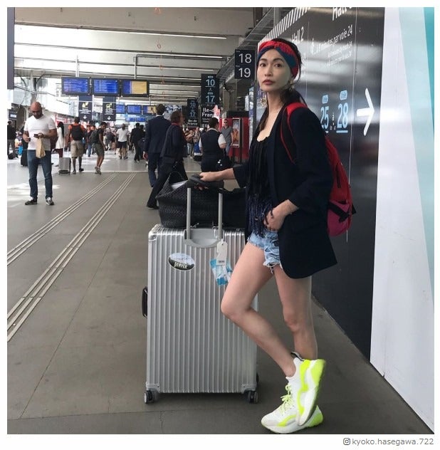 長谷川京子、スラリ美脚に絶賛の嵐「これぞ憧れ」「かっこよすぎ」