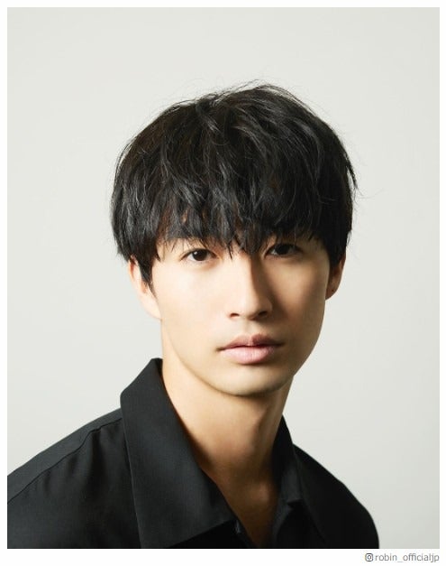 モデル古屋呂敏、アミューズ所属を発表