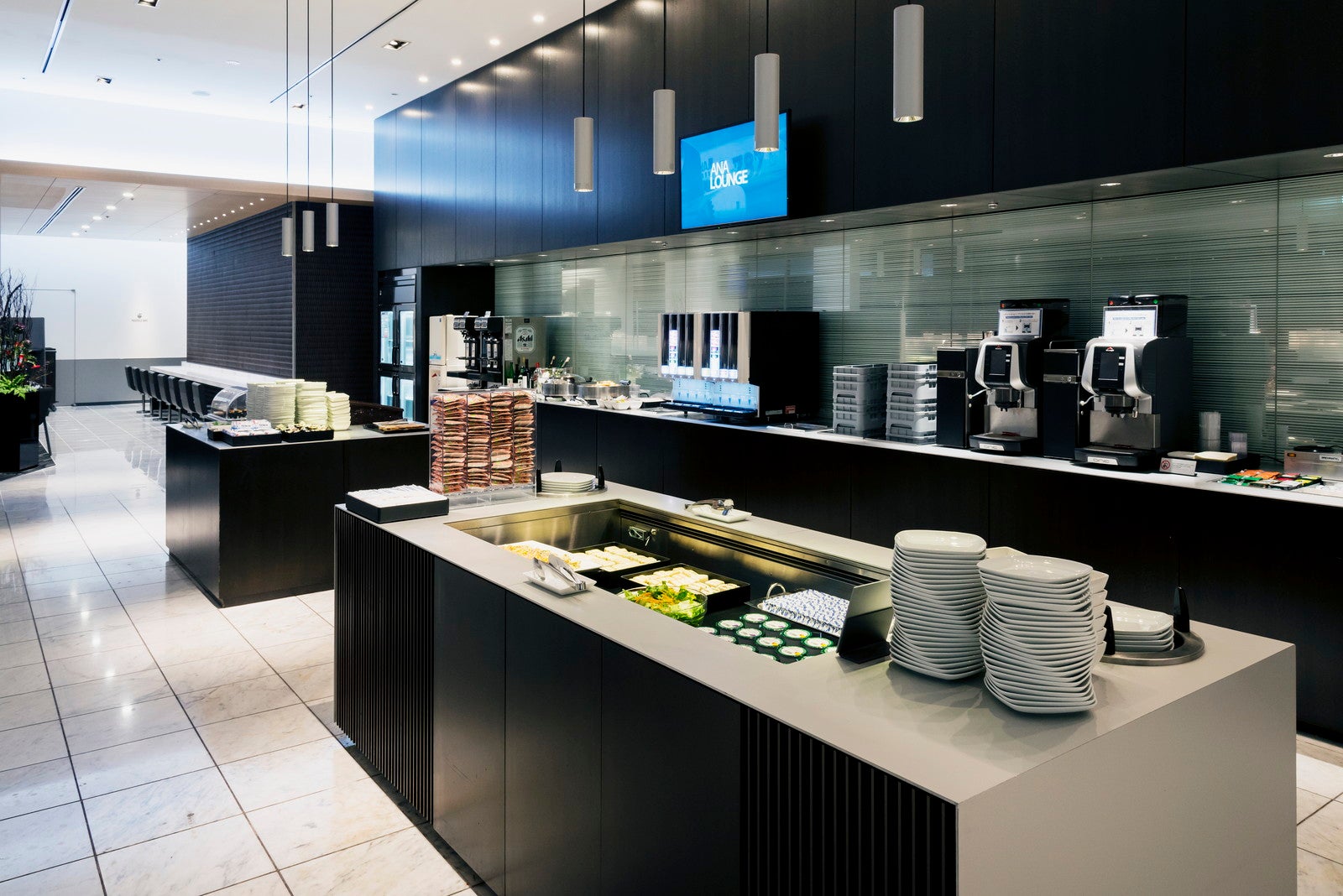 成田空港ANA LOUNGE／画像提供：ANA