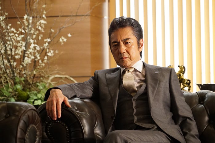 市村正親「嘘の戦争」第1話より/画像提供:関西テレビ