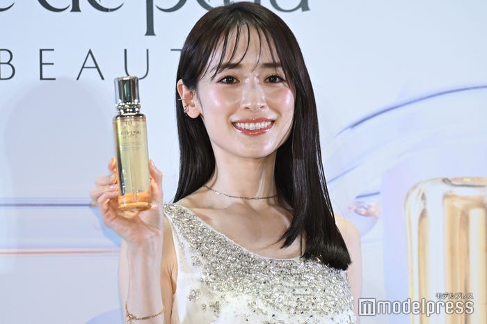 泉里香(C)モデルプレス