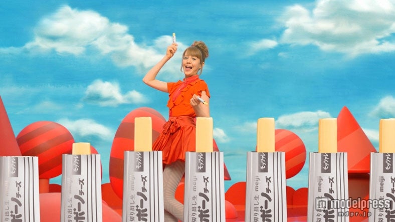 トリンドル玲奈／「ボーノポーズ」篇