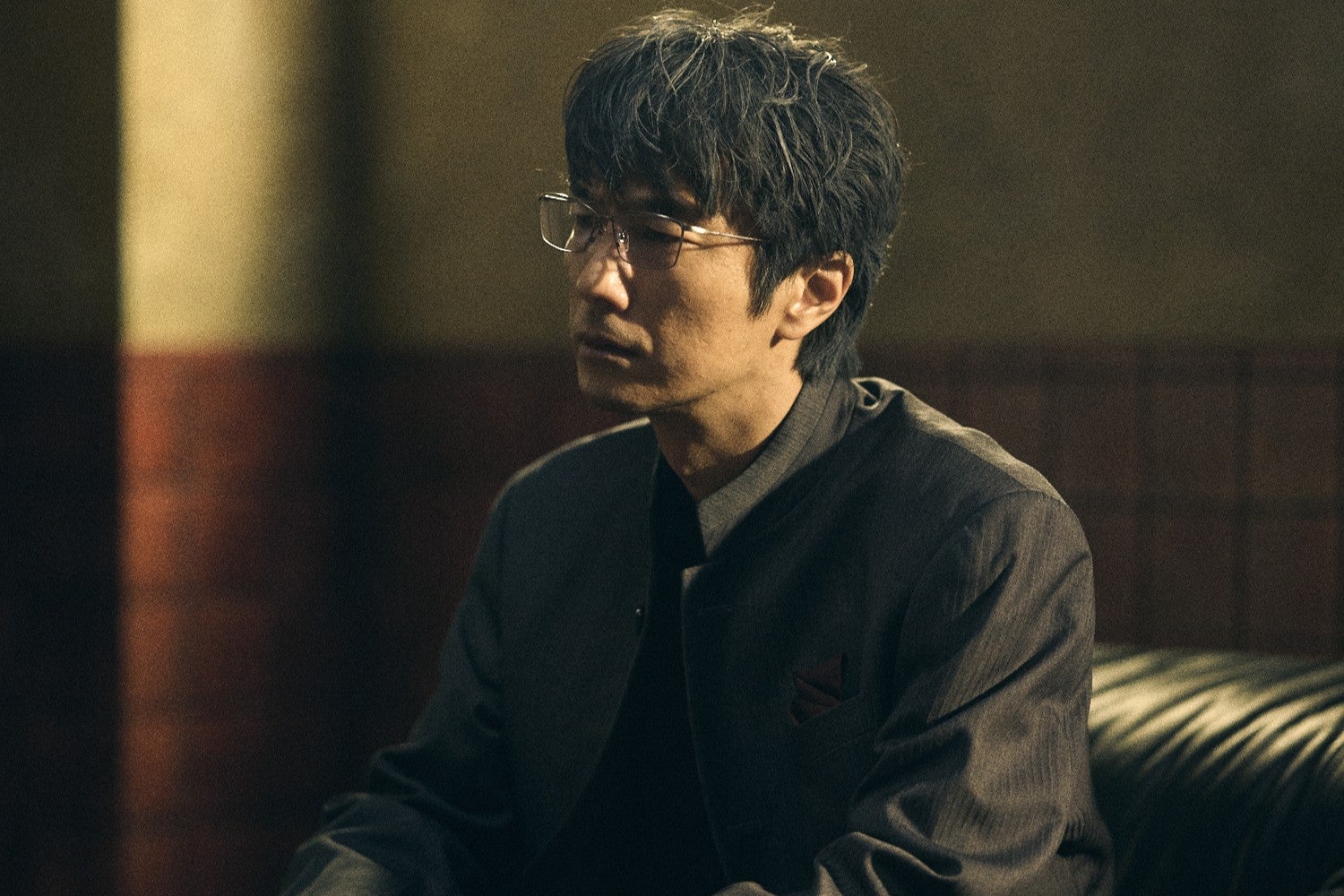 眞島秀和「ドンケツ season2」第1話より（C）DMM TV