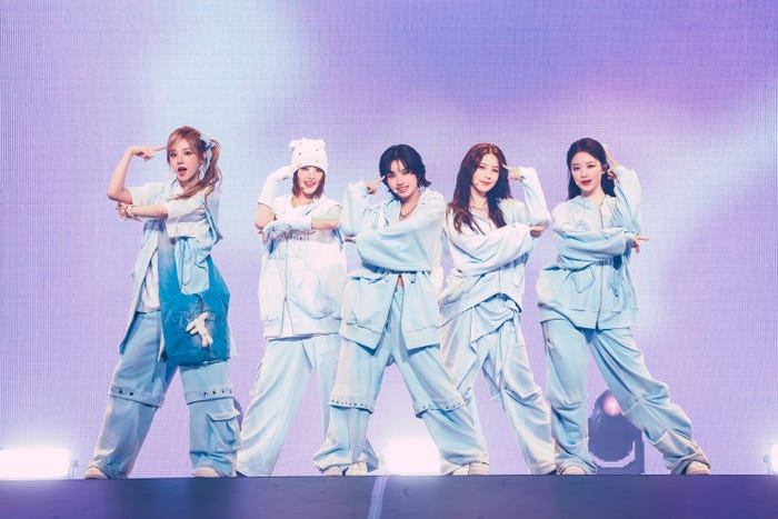 i-dle/ウギ、ミンニ、ソヨン、ミヨン、シュファ(C)CUBE ENTERTAINMENT/Photo by YOSHIHITO KOBA、アンザイミキ