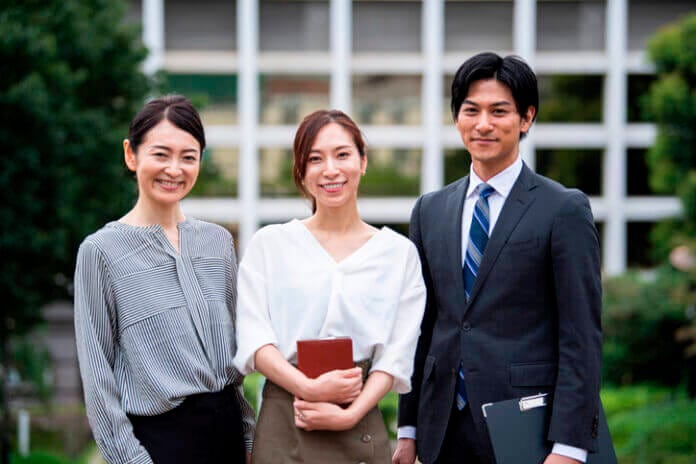 女性に愛される女性は尊敬される人