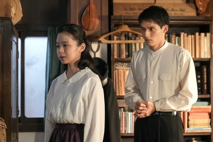 趣里、水上恒司「ブギウギ」第56話(C)NHK