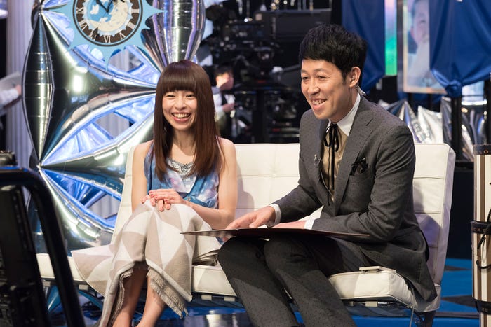 (左から)久保友香、小籔千豊(画像提供:NHK)