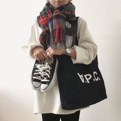 冬の定番チェック柄ストールでつくる!大人カジュアルコーデ9選