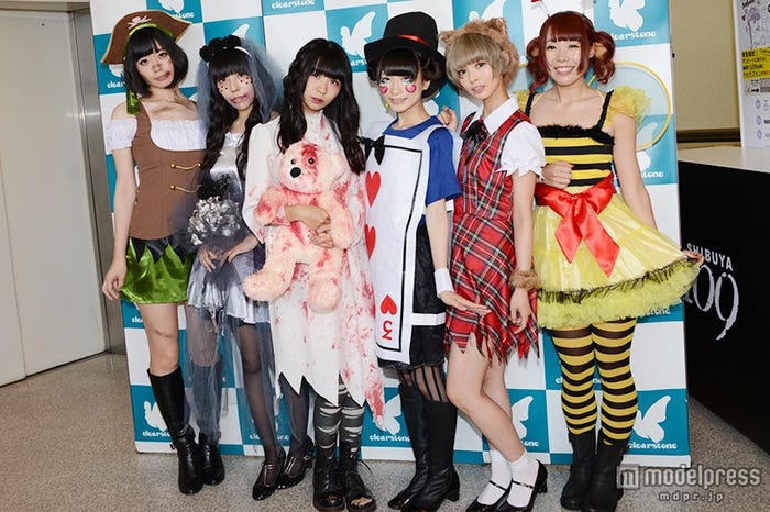 でんぱ組.inc/左から:夢眠ねむ、相沢梨紗、古川未鈴、藤咲彩音、最上もが、成瀬瑛美