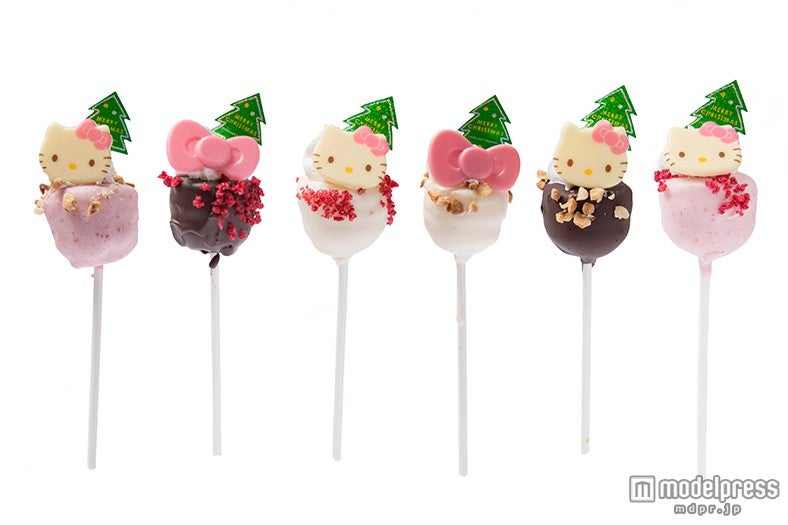 「ハローキティカフェ限定ミニケーキ」各￥300