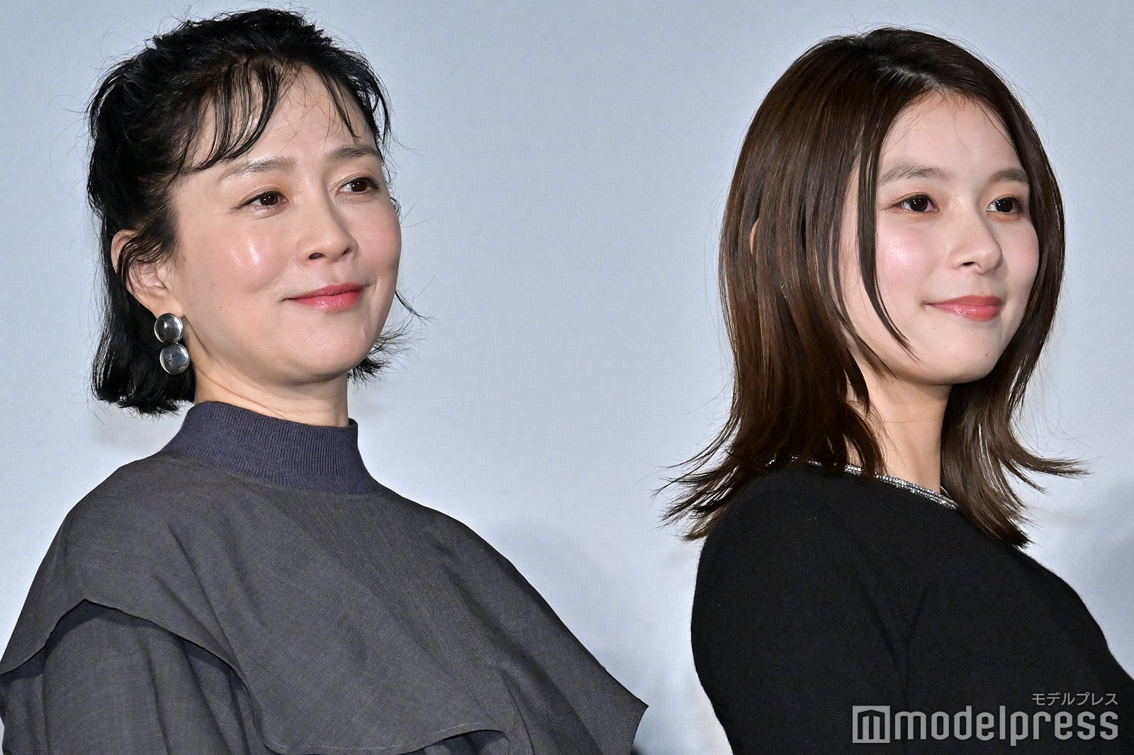坂井真紀、芳根京子（C）モデルプレス